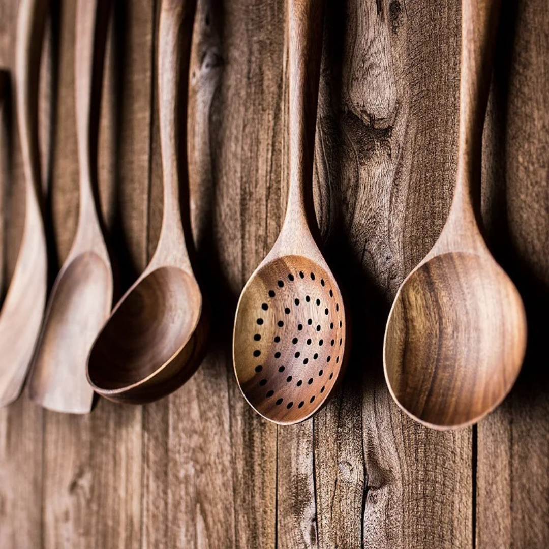 5-Piece Walnut Kitchen Utensil Set – Rustic Style