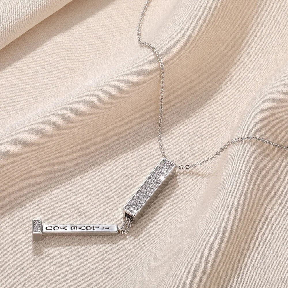 AmourElegance | Show your love with an elegant necklace