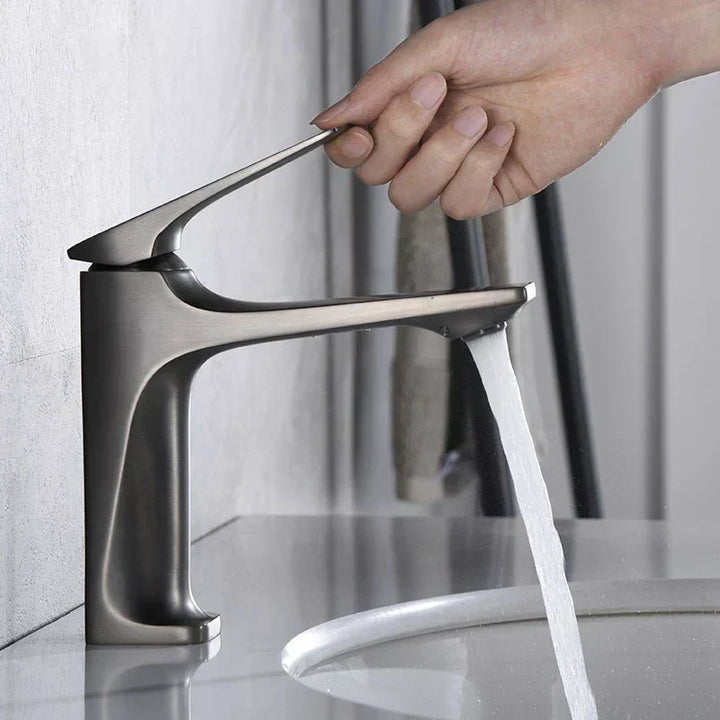 Bathroom Tap – Single Lever Mixer with Chrome Finish