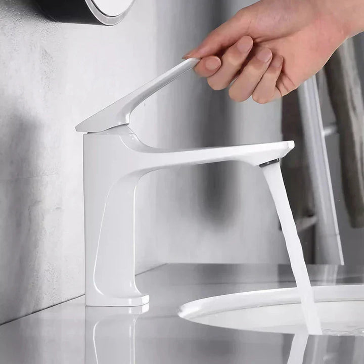 Bathroom Tap – Single Lever Mixer with Chrome Finish