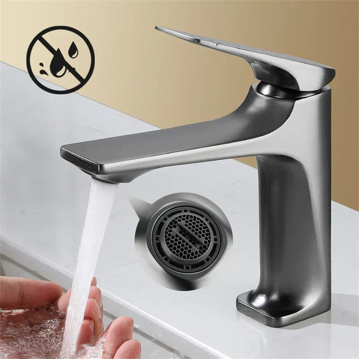 Bathroom Tap – Single Lever Mixer with Chrome Finish