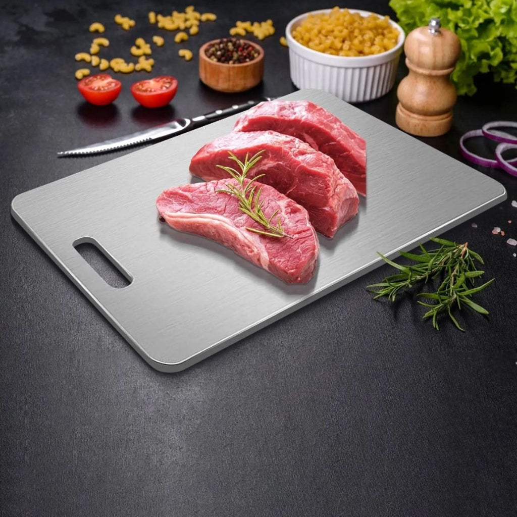 CHEFCORE – Premium cutting board with rust-free &amp; odor-neutral design