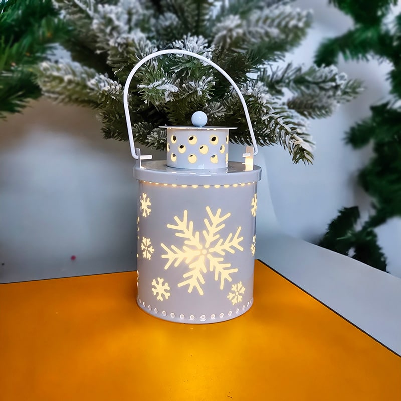 Christmas Tree LED Lantern Metal Cutout Tabletop Decoration with Lights