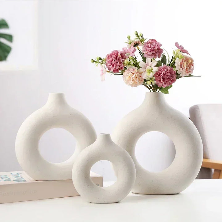 Circular Hollow Decorative Vase