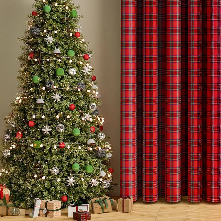 Classic Plaid Eyelet Polyester Curtains