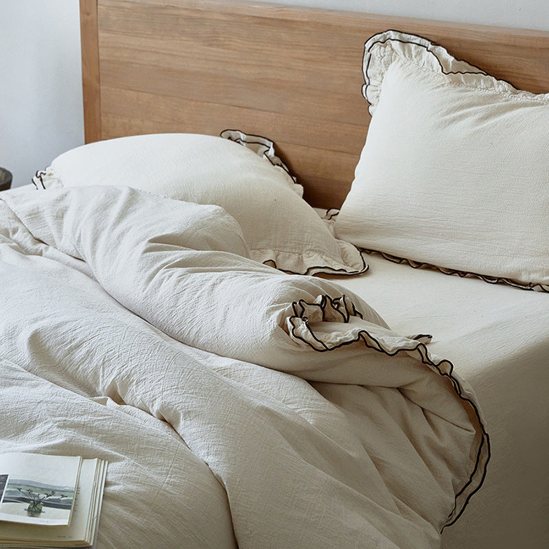 Cotton-Linen Bedding Set with Gathered Ruffle and Contrast Piping