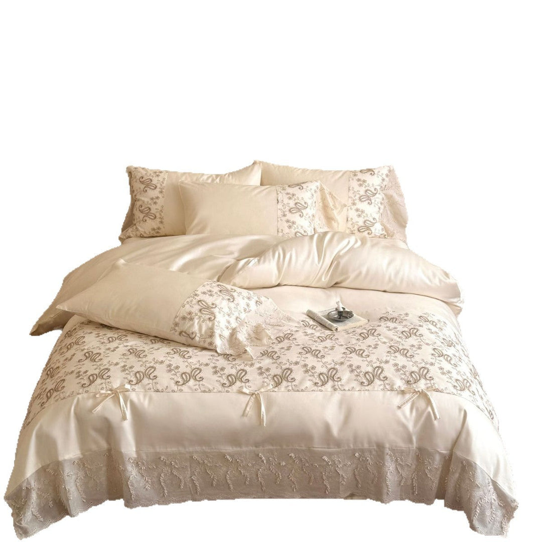 Cotton Sateen Bedding Set with Embroidery and Lace Trim