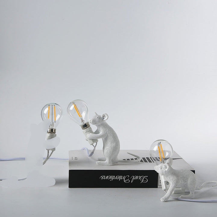 Cute Mouse Table Lamp - Unique Decorative Lighting for Any Space