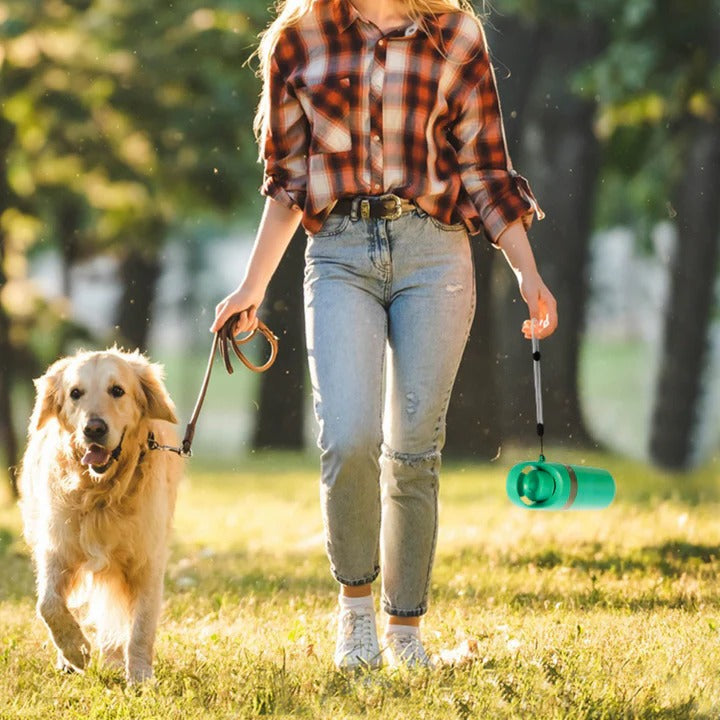Dog Waste Claw Picker with Integrated Bag Dispenser