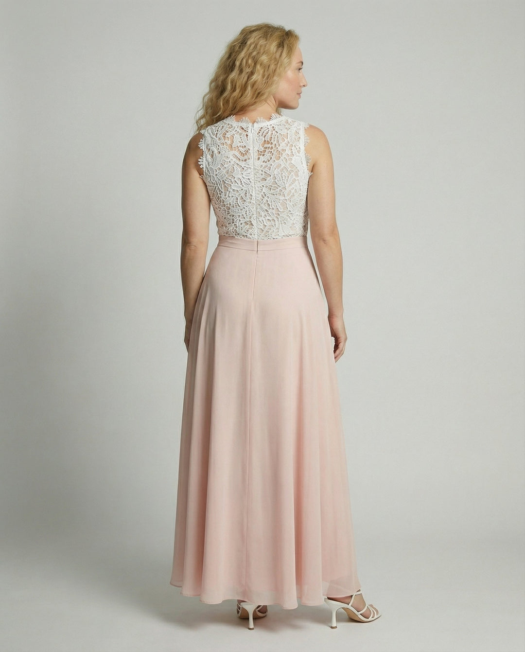 Elegant Women&