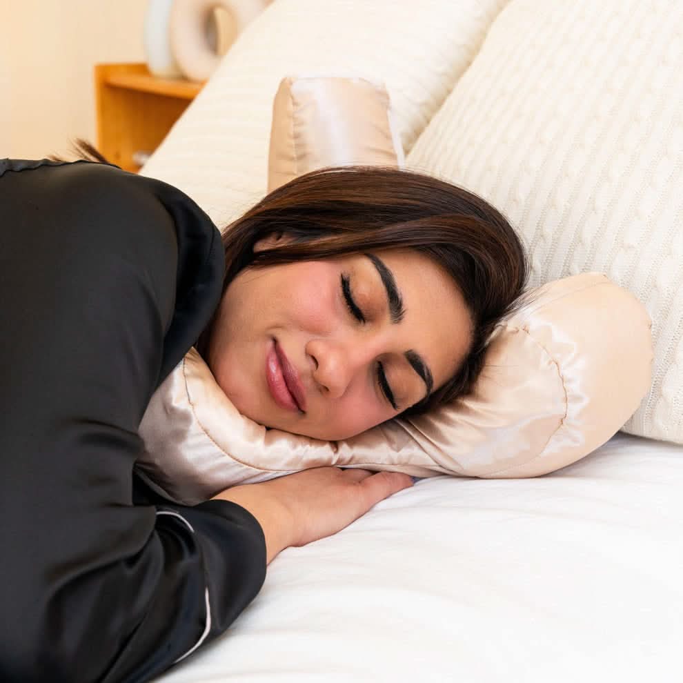 Ergonomic Memory Foam Pillow with Contoured Neck Support