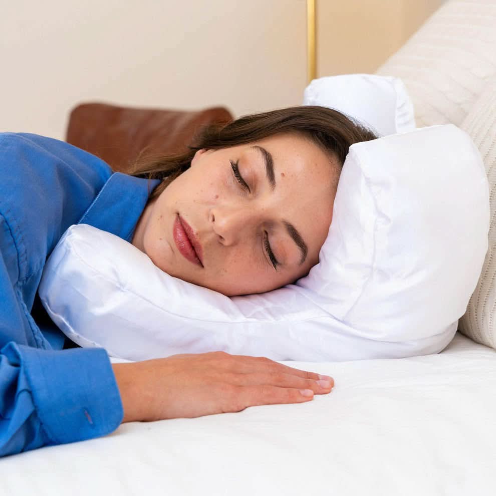 Ergonomic Memory Foam Pillow with Contoured Neck Support