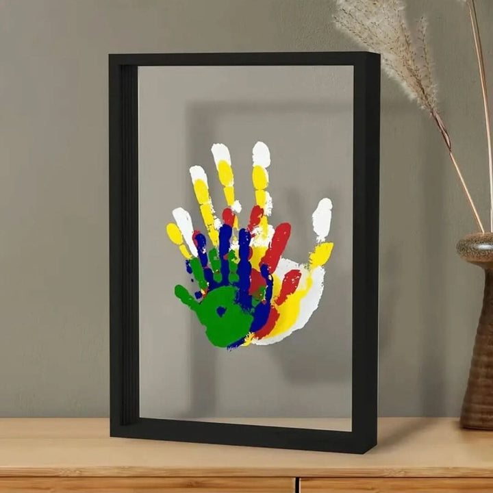 ETERNAL TRACES – Baby Memory Frame made of Wood with Clay for Hand &amp; Footprints