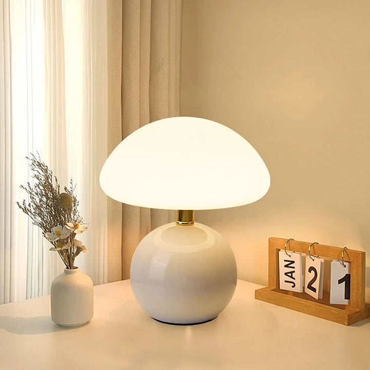 French Style and Natural Beauty of the Mushroom in the Lamp