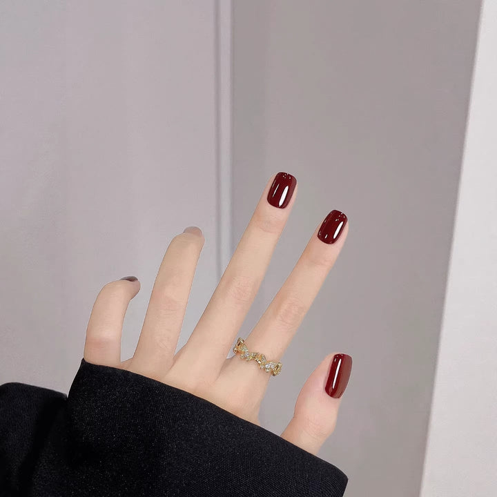 Glossy Press-On Nail Kit