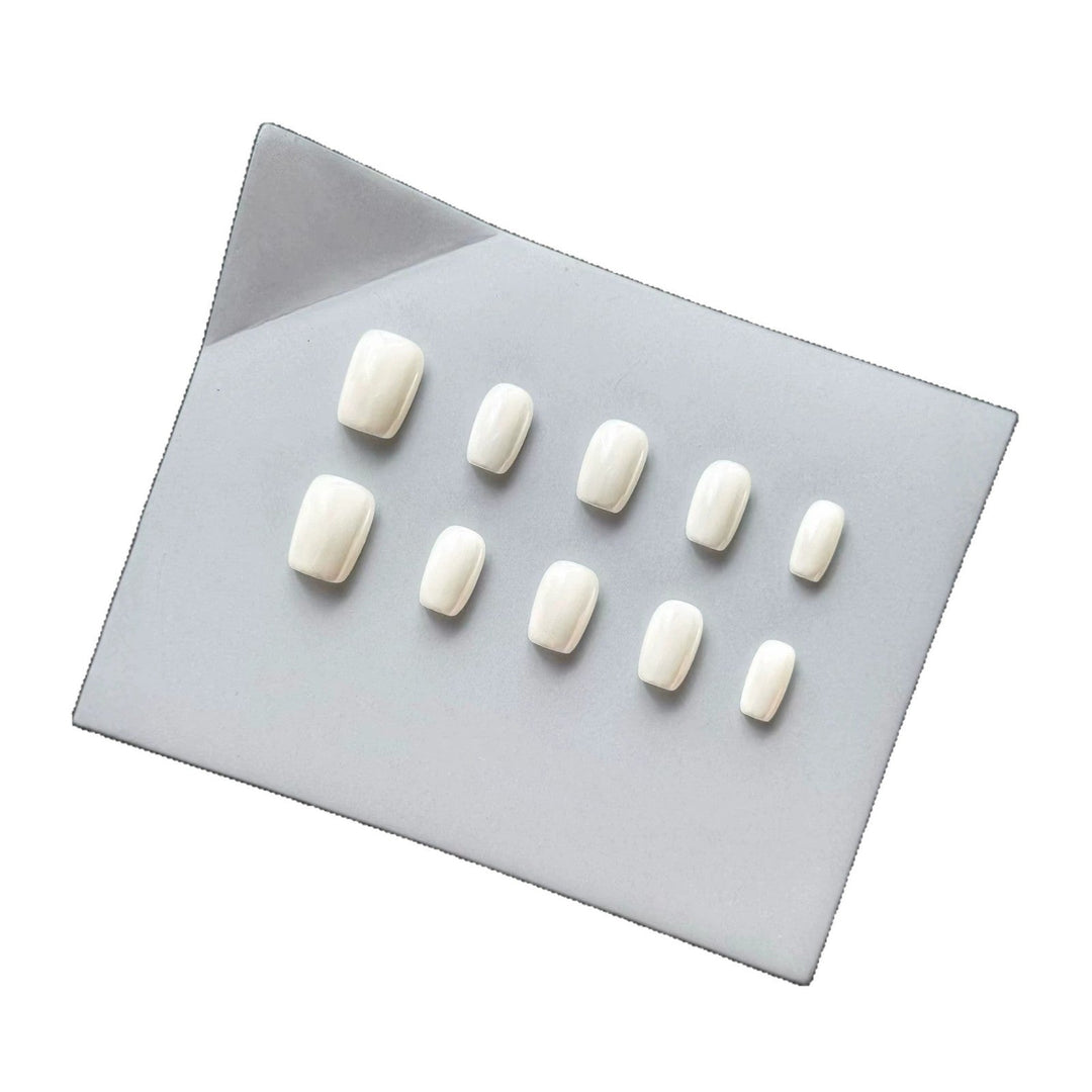 Glossy Press-On Nail Set