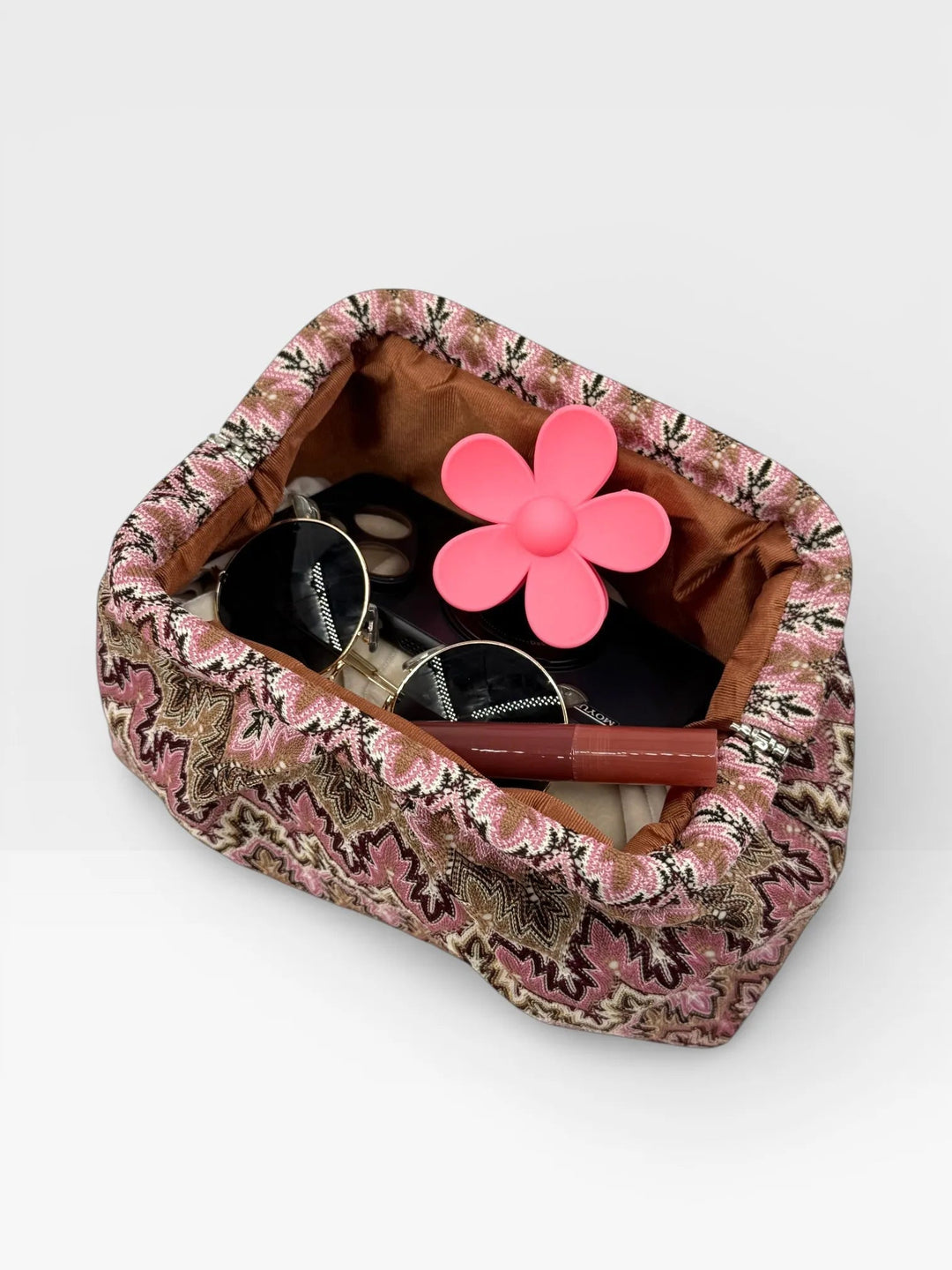 Jacquard Pleated Clutch