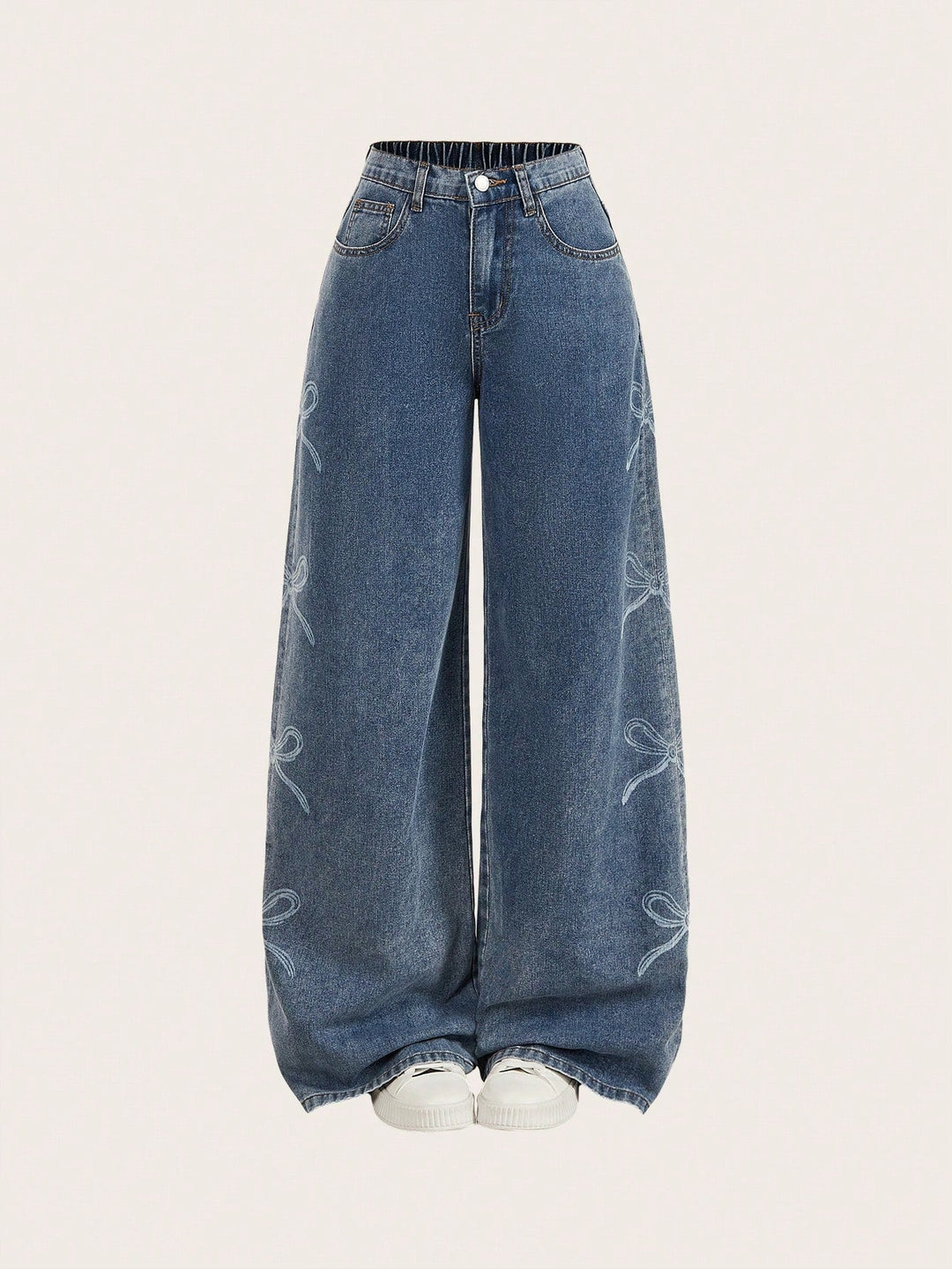 Loose-Fit Blue Denim Jeans with Distressed Detailing