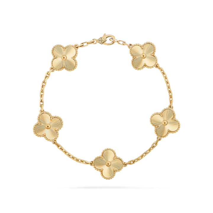 Niki | Clover Luck Bracelet | Elegant and Hypoallergenic | Adjustable