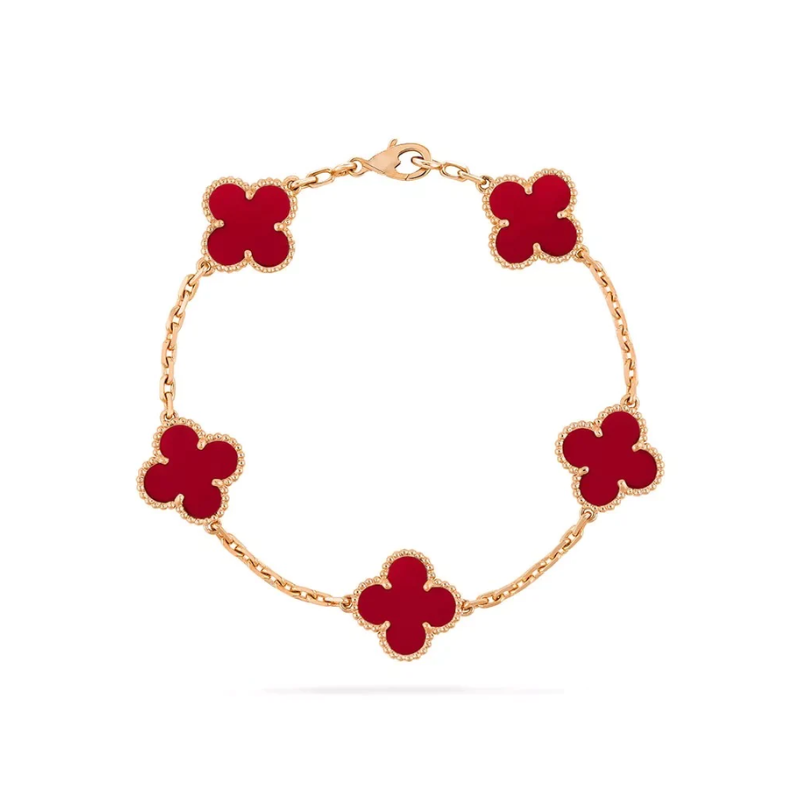 Niki | Clover Luck Bracelet | Elegant and Hypoallergenic | Adjustable
