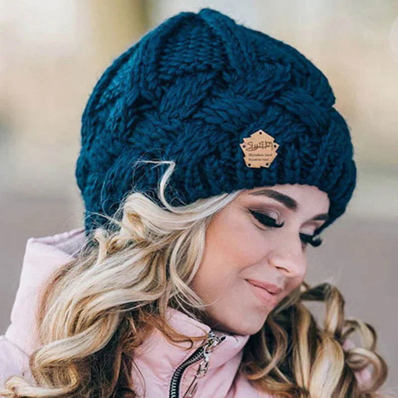 Niki | Comfortable Knitted Beanie – Soft Wool Blend Winter Hat
