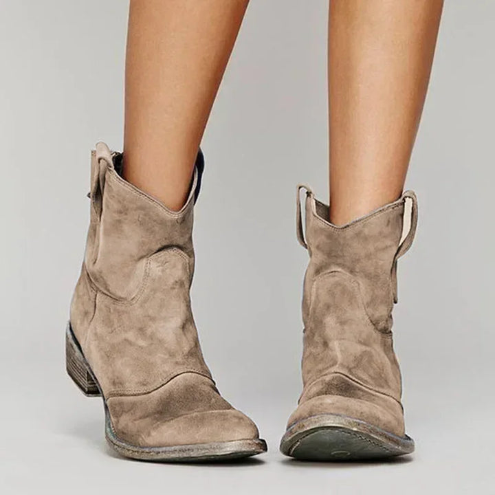 Niki | Cowboy Ankle Boot in Vintage Style