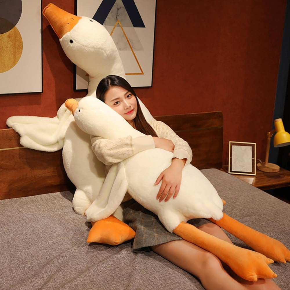 Niki | Cuddly Giant Goose Plush – Soft Toy in Multiple Sizes