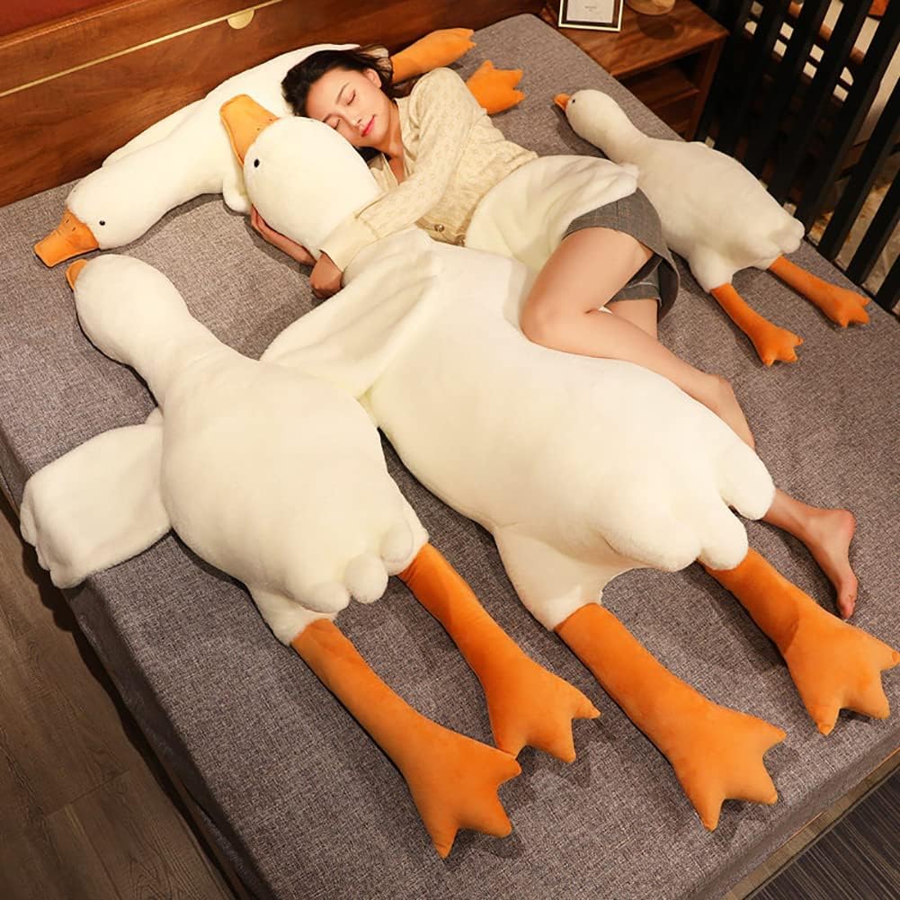 Niki | Cuddly Giant Goose Plush – Soft Toy in Multiple Sizes