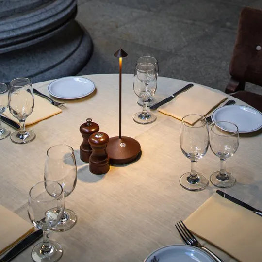 Niki | Dimmable Wireless LED Table Lamp