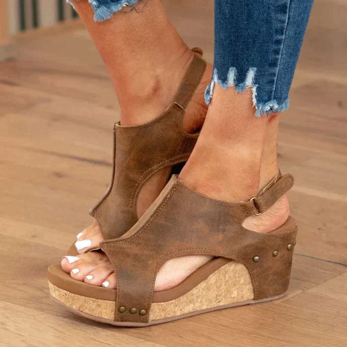 Niki Elegant and Comfortable Wedge Heels