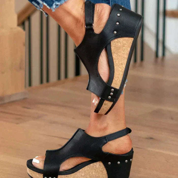 Niki Elegant and Comfortable Wedge Heels