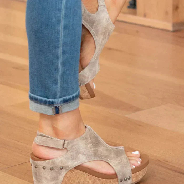 Niki Elegant and Comfortable Wedge Heels