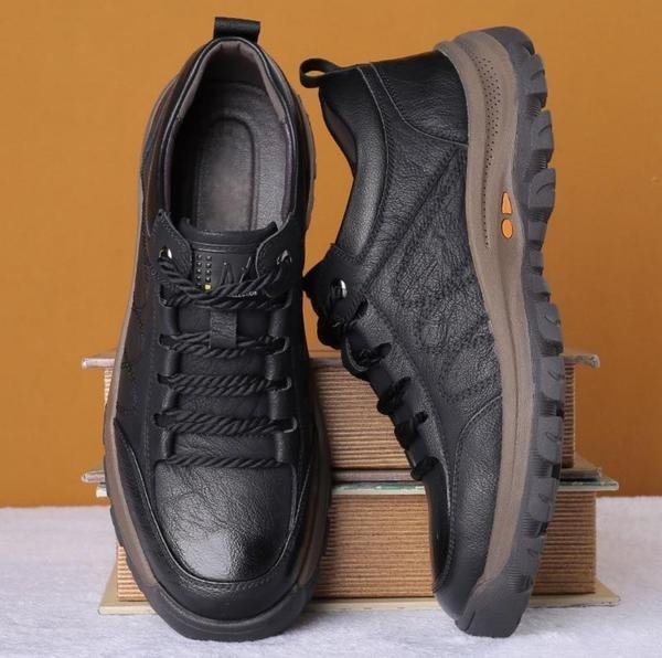 Niki | Hand-Stitched Men&