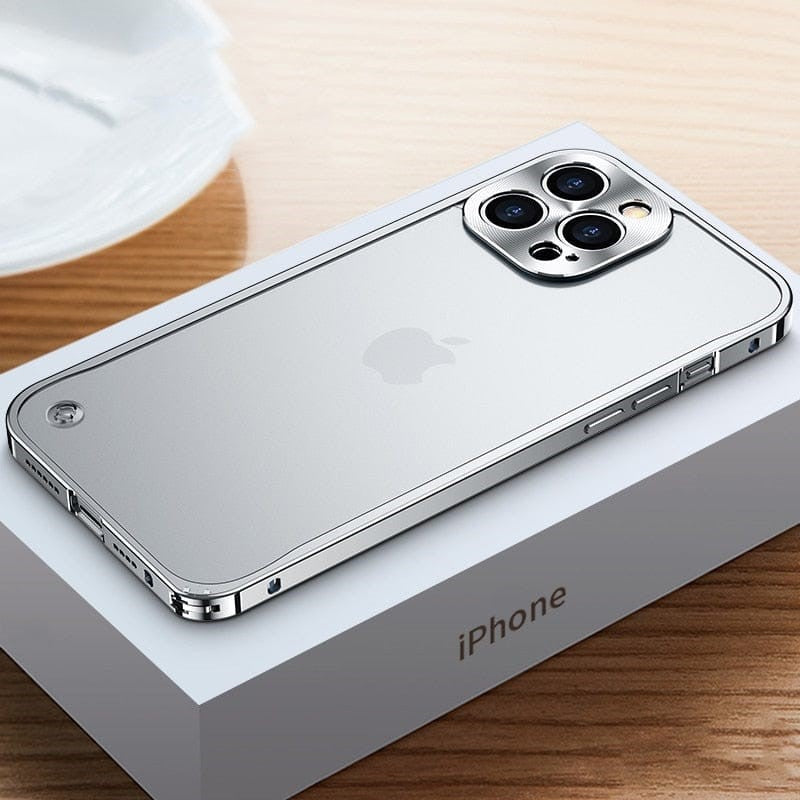 Niki iPhone Case - Robust Protection in Elegant Design