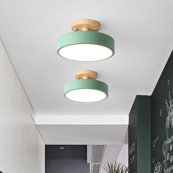 Niki | LED Ceiling Light | Integrated LED with Color Temperature Selection