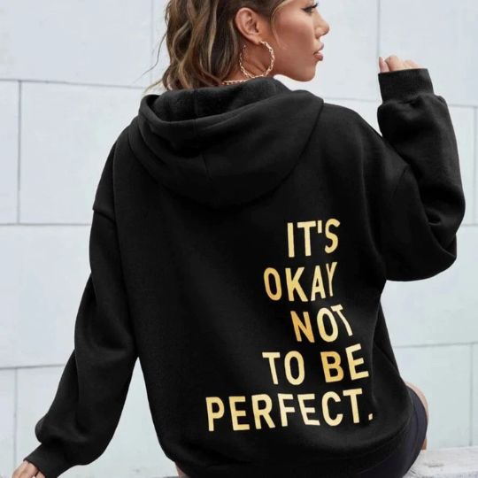 Niki | Long-Sleeve Hoodie
