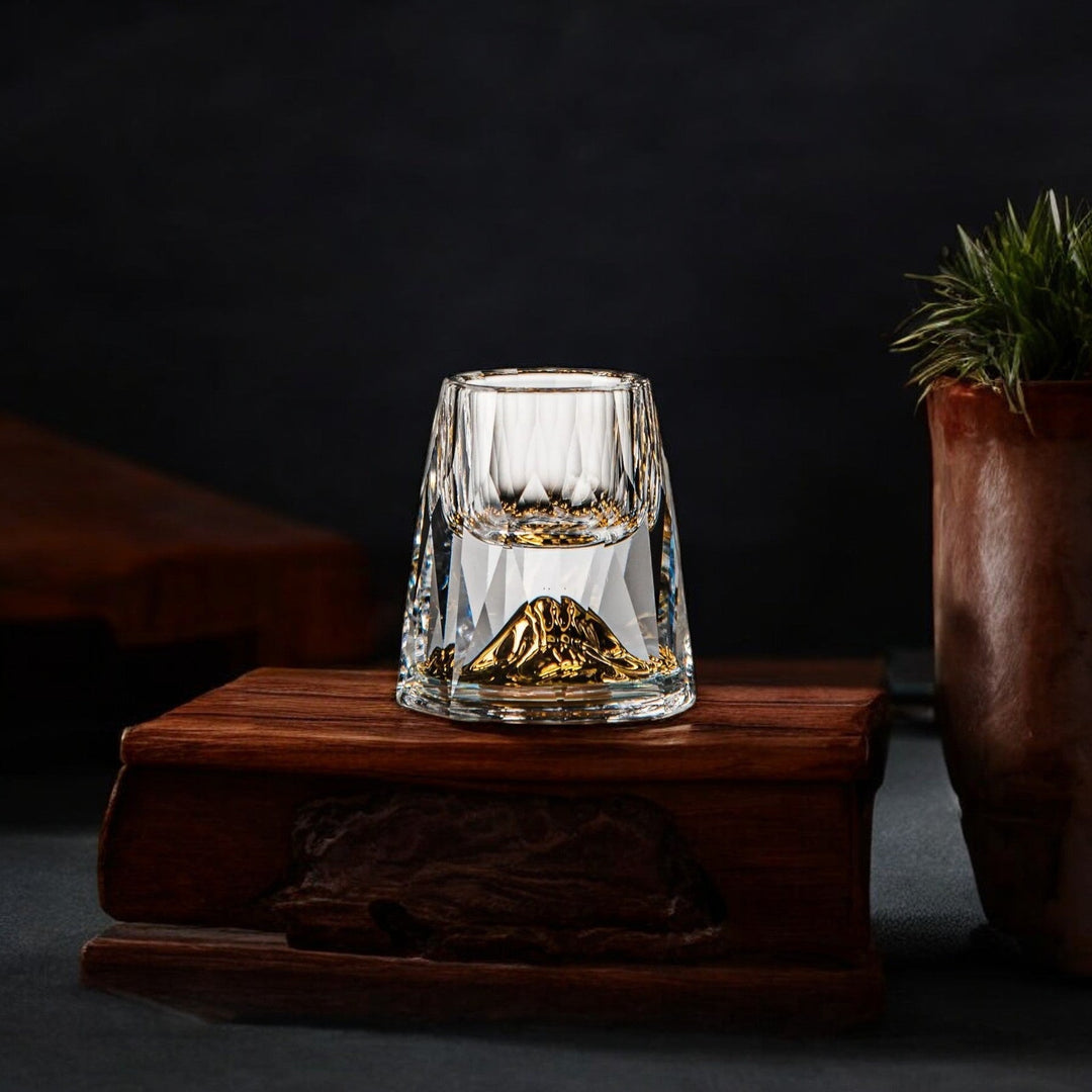 Niki | Luxury Crystal Glasses with Gold Flakes – Handmade – Set of 2 – For Whisky &amp; Premium Beverages