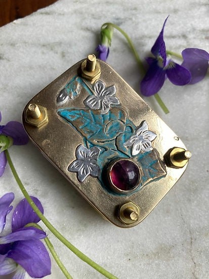 Niki | Mini Flower Press | Compact Botanical Keepsake Maker | Portable Craft Tool