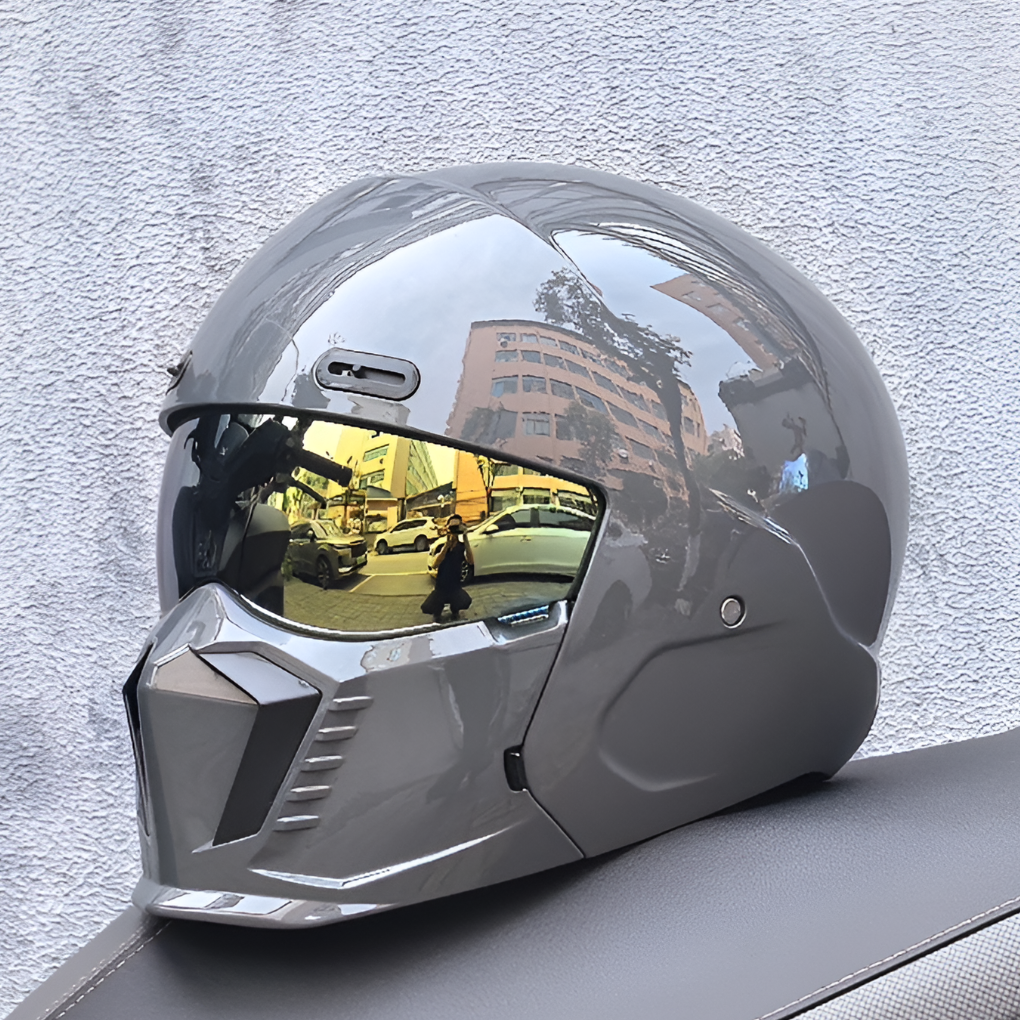 Niki | Motorcycle Full Face Helmet with Integrated Chin Guard