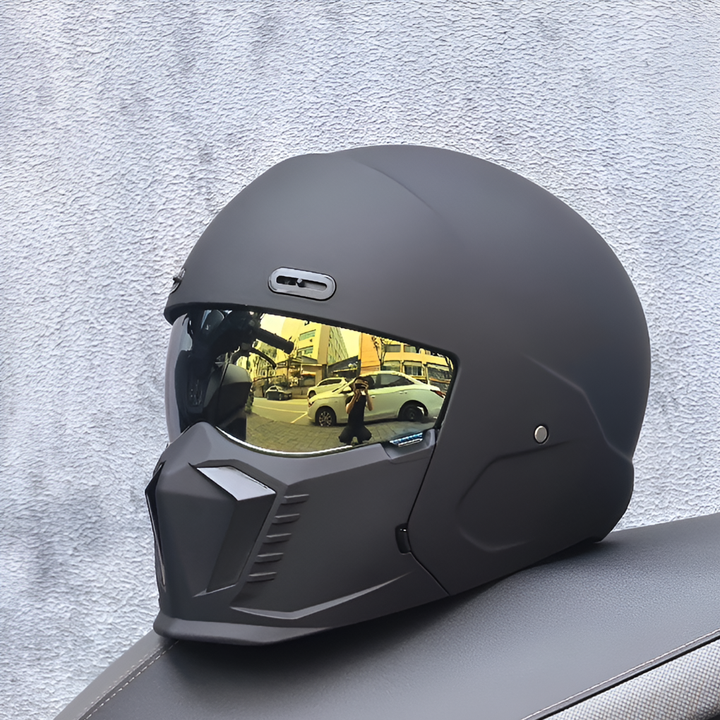 Niki | Motorcycle Full Face Helmet with Integrated Chin Guard