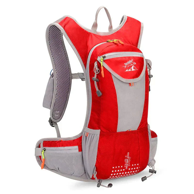Niki | Outdoor backpack reflective design