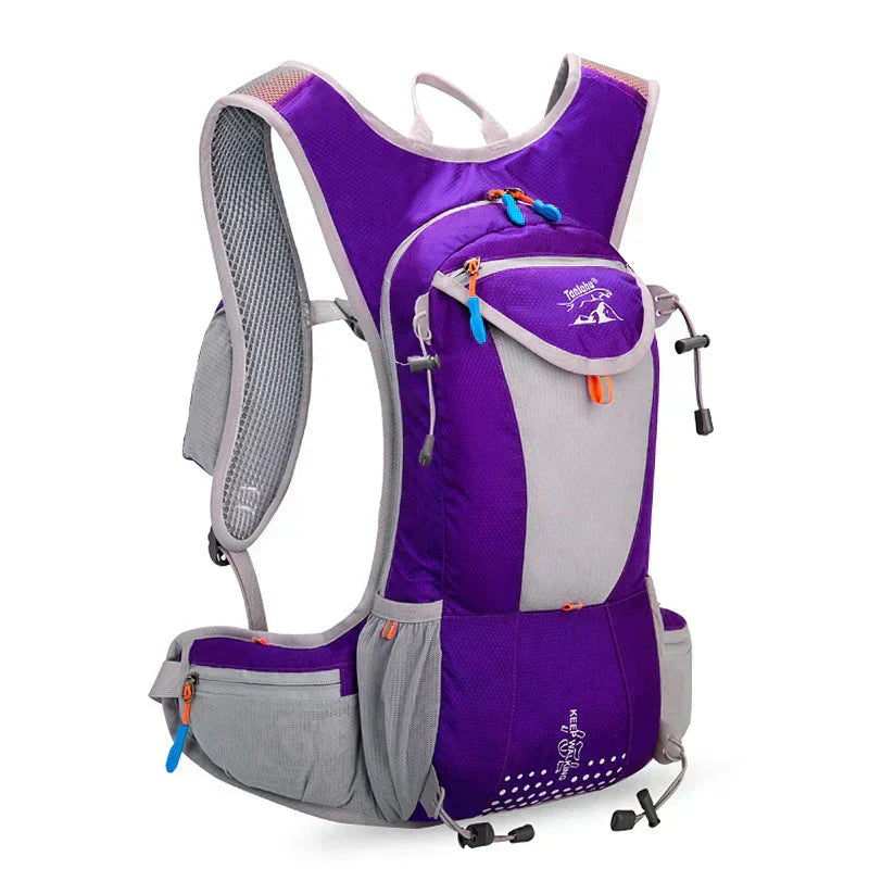 Niki | Outdoor backpack reflective design
