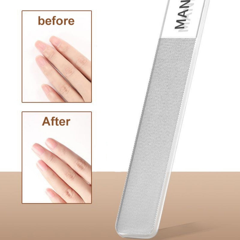 Niki | Portable 7-piece manicure set with nail clippers