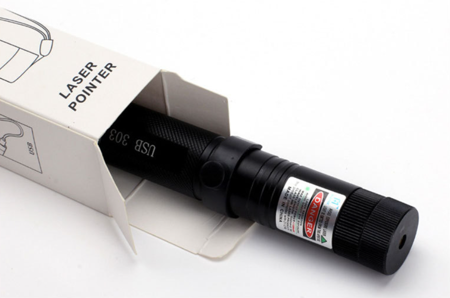 Niki | Powerful Long Range Laser Pointer Torch