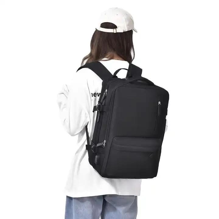 Niki | Robust adventure backpack with theft protection &amp; smart design