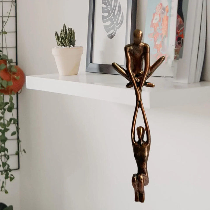 Niki | Sculpture Figurine Abstract Human Link