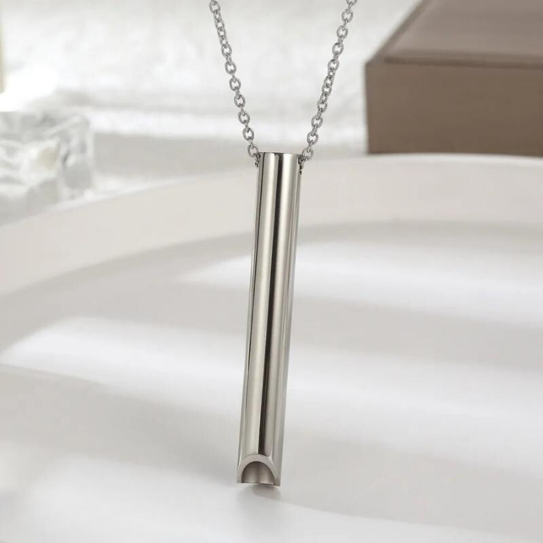 Niki | Smoke-free Breathing Aid – Stop Smoking Breathing Necklace without Nicotine