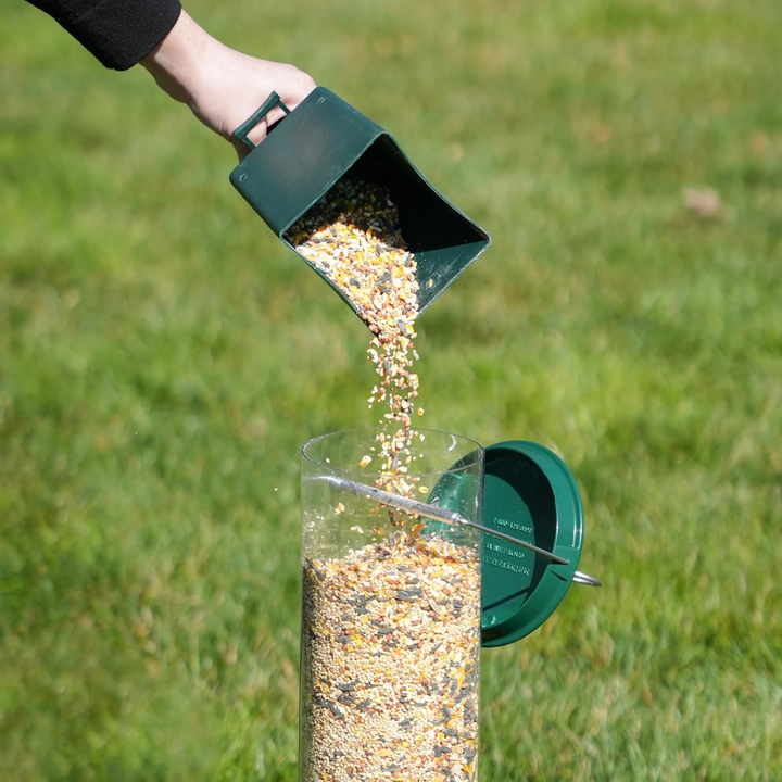 Niki | Squirrel-Resistant Bird Feeder with Multiple Feeding Ports