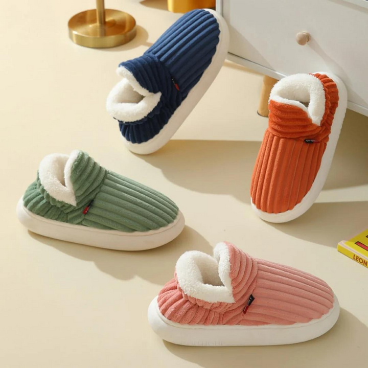 Niki | Unisex Plush Lined Slippers - Ribbed Detail