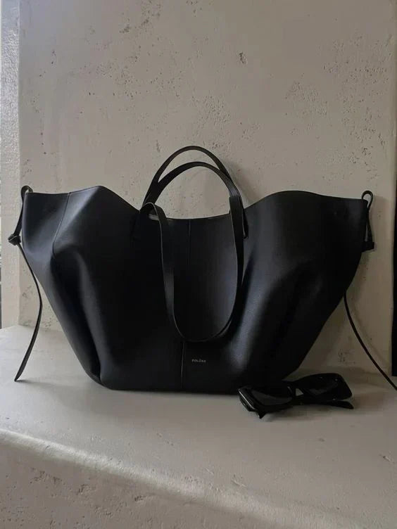 Niki | Voss – Vintage leather shoulder bag for women | Spacious, elegant and timeless design